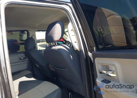 2010 Dodge Ram 1500 Slt/Sport/Trx z USA, uszkodzony, nr VIN 1D7RV1GT0AS110301